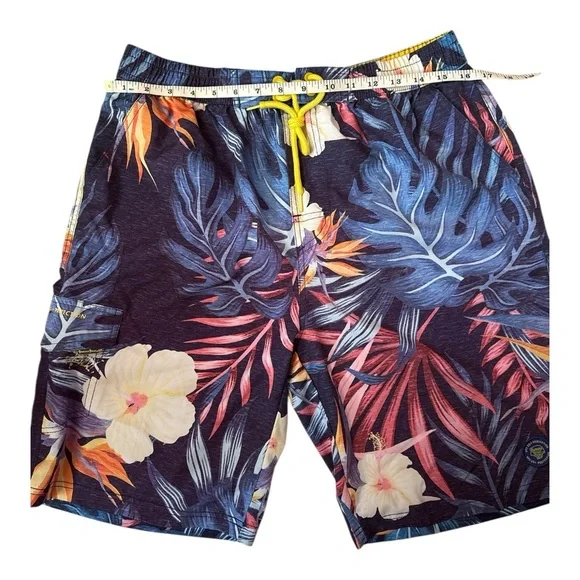 Banana Boat Men’s Swim Trunks with UPF 50 Protection - Picture 7 of 9